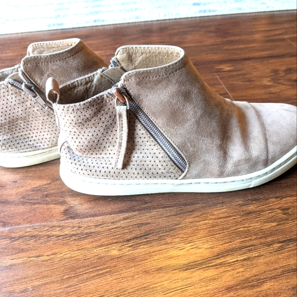 Little Girls Dolce Vita Ankle Booties size 3
